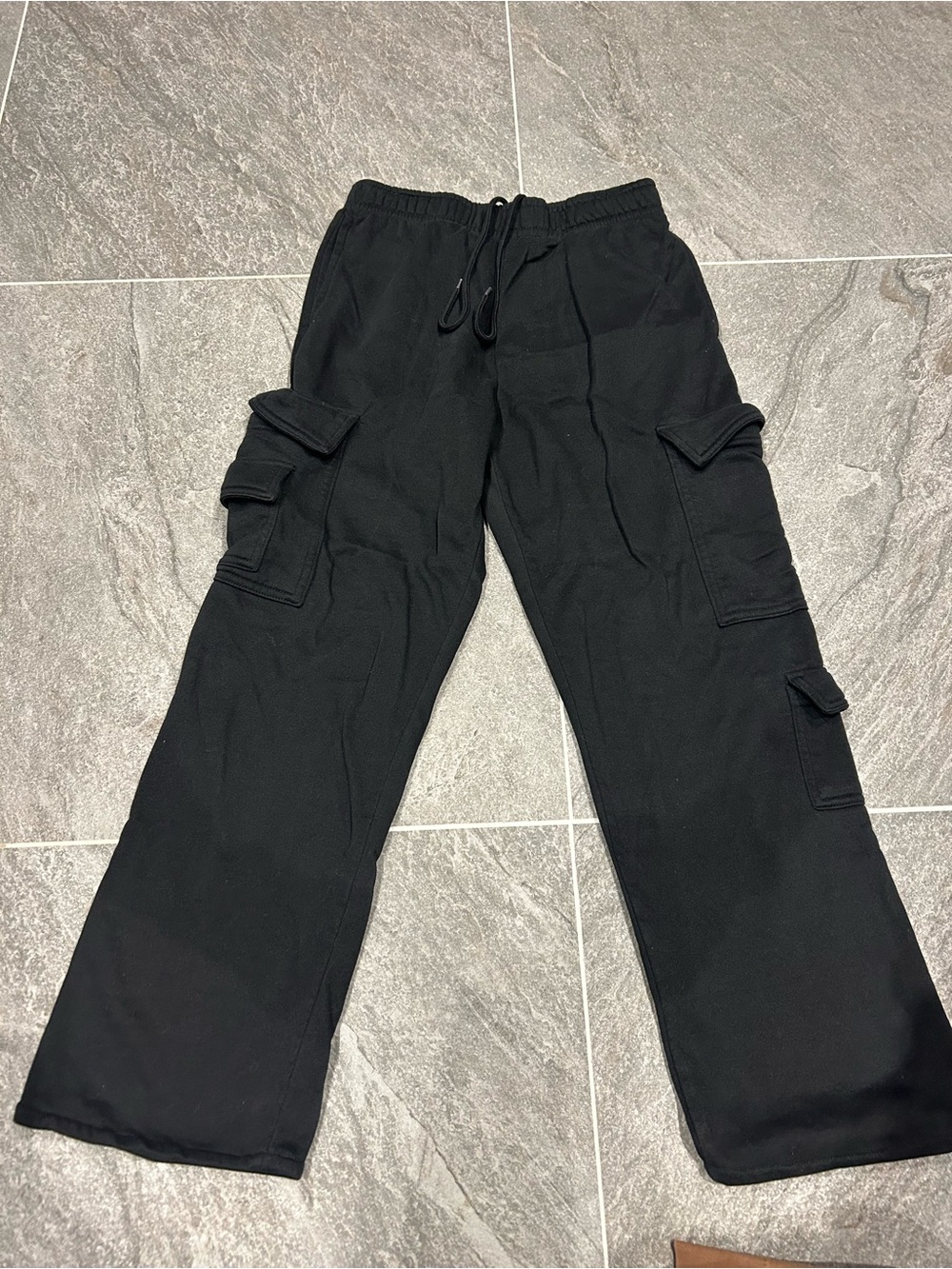 refuge Black Cargo joggers